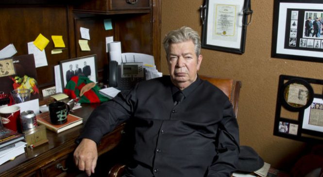 Fallece fundador del «Precio de la Historia», Richard Harrison.