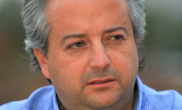 Periodistas «paran el carro» a ministro Nicolás Monckeberg tras entregar información falsa a la prensa, sobre votación que rechazó salario mínimo